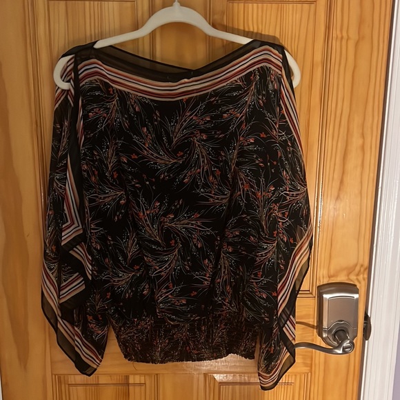 Max Studio blouse - Picture 2 of 2